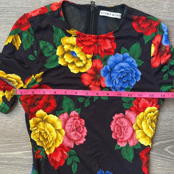 Alice + Olivia Delora Fitted Floral Crewneck Dress XS - Picture 10 of 15